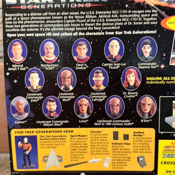 Star Trek Generations LT Commander Data Figurine - Picture 8 of 8